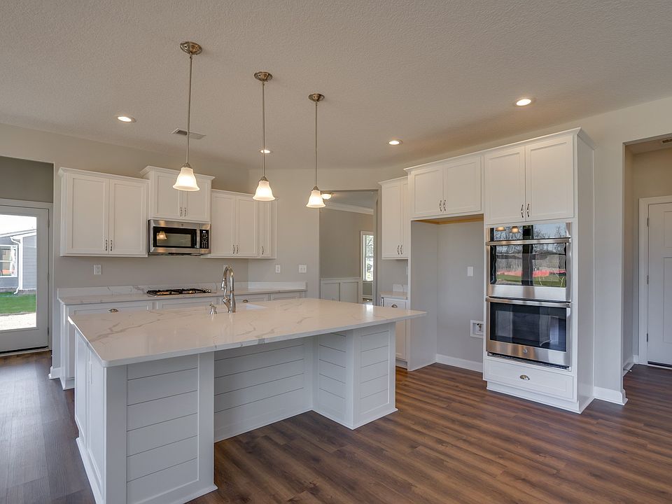 Benchmark II Plan, Fieldstone Reserve by Kroll Residential, Chesapeake