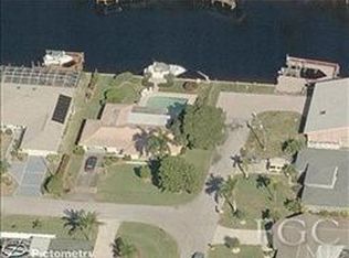 2217 SE 32nd Ter, Cape Coral, FL 33904