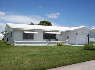 1401 SW 22nd Way, Boynton Beach, FL 33426