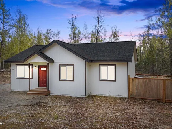 11328 W Milky Way Ln, Wasilla, AK 99654