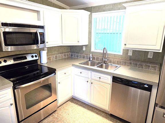 5th image of 3606 Guilder St