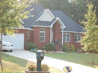 140 Debbie Dr NW, Milledgeville, GA 31061