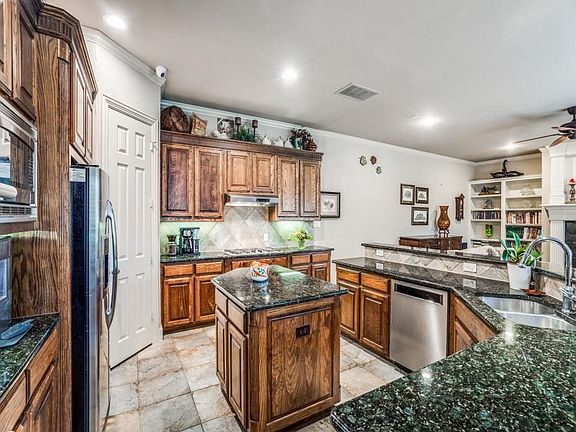 5th image of 1200 Barrister Cir