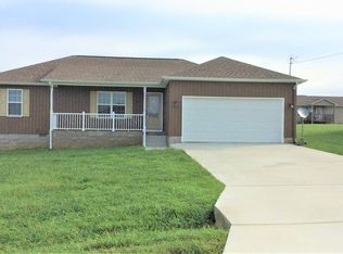 53 Raspberry Dr, Winchester, TN 37398