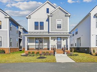 42092 Creighton Rd, Ashburn, VA 20148