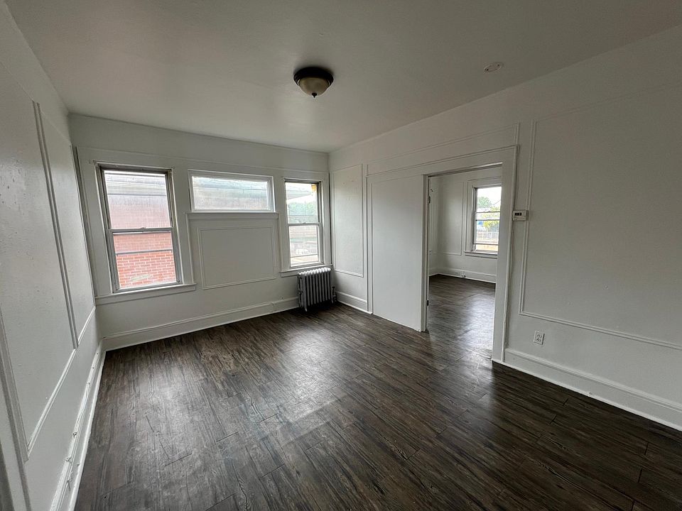 1st image of 226 Eastern Pkwy #2R