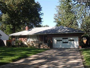 1st image of 39588 Robert Ln