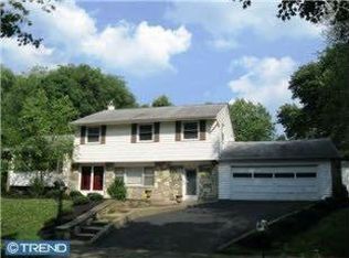 729 Fay Dr, Feasterville, PA 19053