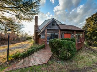405 Forbes St, Fredericksburg, VA 22405