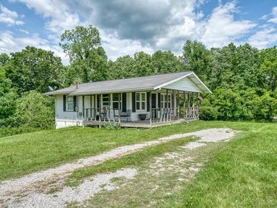 1121 E Gooseneck Rd, Ravenscroft, TN, 38583