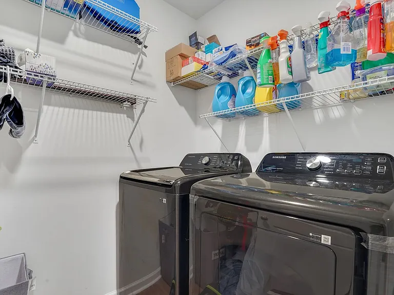 123 Tobago Cir — Photo 30