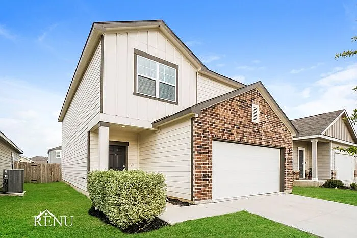 4 bed, 2.5 bath, 2121 sqft, $1,800 — Photo 2