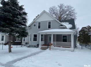 1424 W 14th St, Davenport, IA