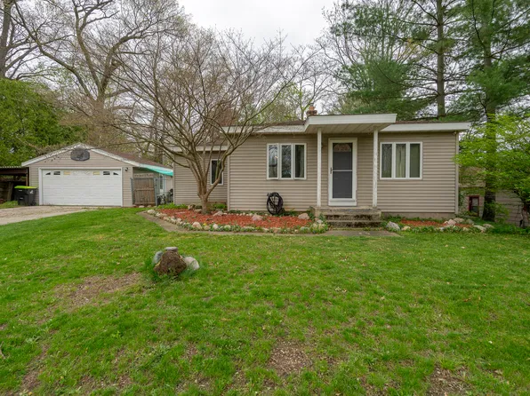 2346 Powers Ave NW, Grand Rapids, MI 49544