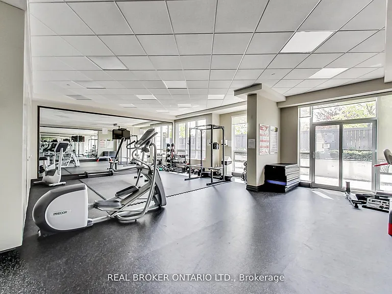35 Saranac Blvd #225 — Photo 11