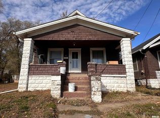 3521 SW Adams St, Peoria, IL 61605