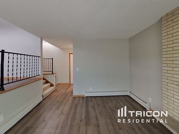 2nd image of 1397 Pinewood Dr