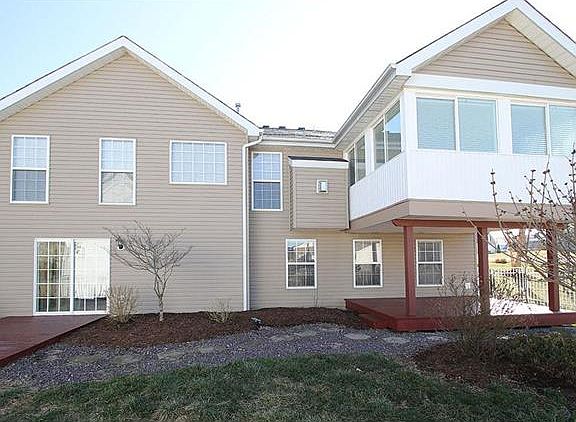 3rd image of 2300 Preswyck Ct