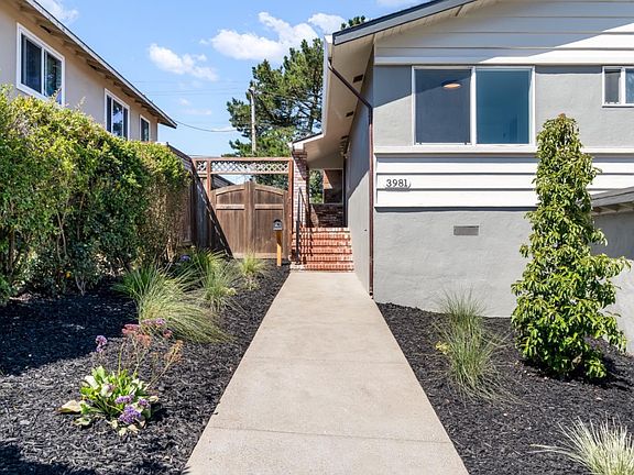2nd image of 3981 Chilton Ln