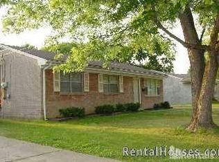 7814 Mackie Ln, Louisville, KY 40214
