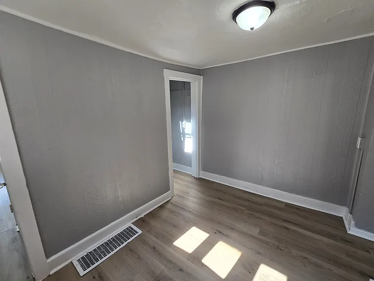 1703 Lafayette St — Photo 6