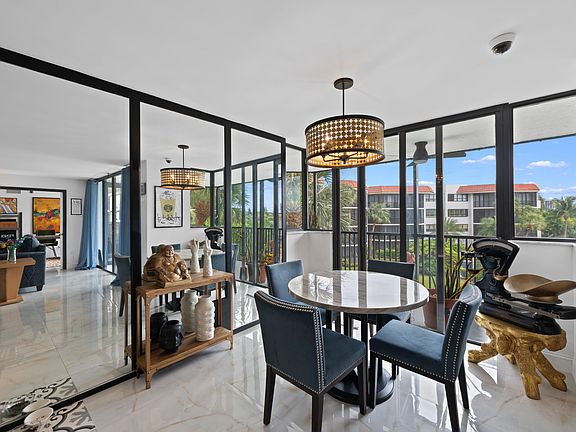 3rd image of 800 Jeffery Street #307