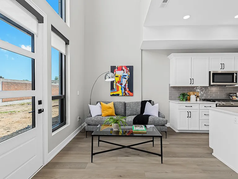 Tienken Trail Lofts — Photo 6