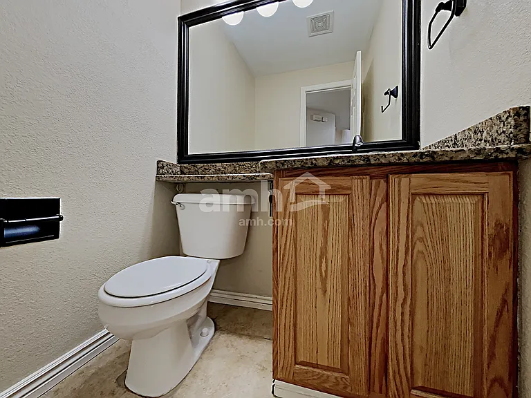 950 Quarterhorse Trl — Photo 11