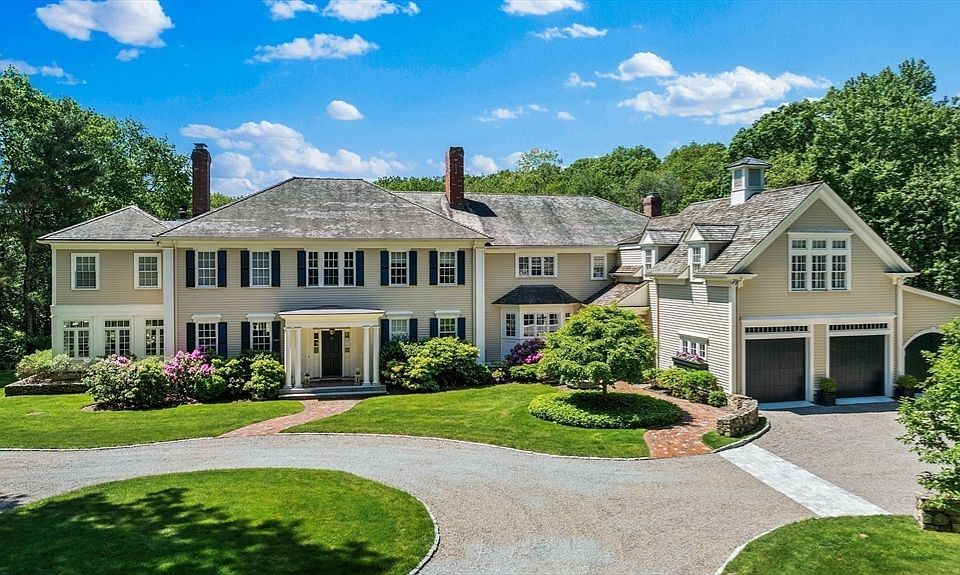 1st image of 26 Longmeadow Dr