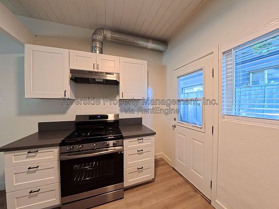5th image of 3581 Chicago Ave APT N