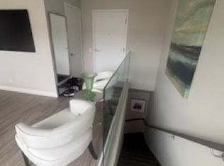 950 Portage Pkwy #810, Vaughan, ON L4K 4Z4