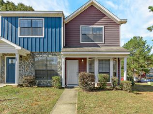 205 Lakeview Dr, Daleville, AL 36322