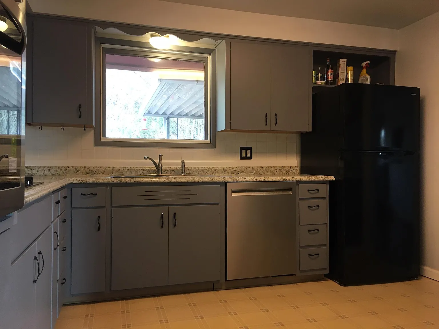 4 bed, 2.5 bath, 1794 sqft, $2,300 — Photo 3