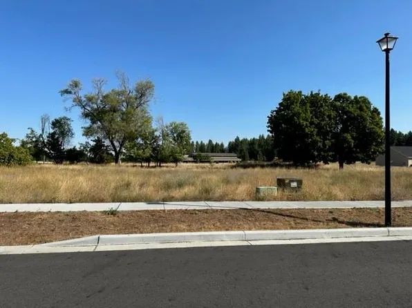 15525 E 33rd Ct, Veradale, WA 99037
