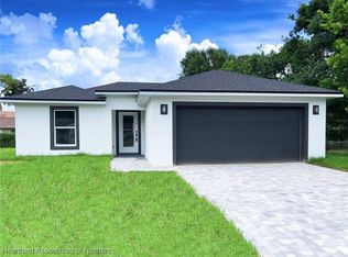 501 Triumph Dr, Sebring, FL 33872