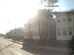 75 Wolcott Ter, Newark, NJ 07112