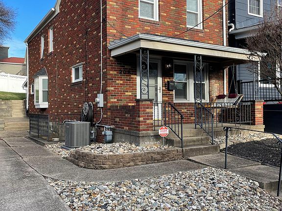 208 W. Sycamore Street