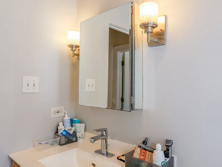 613 W Arlington Pl #1S — Photo 8