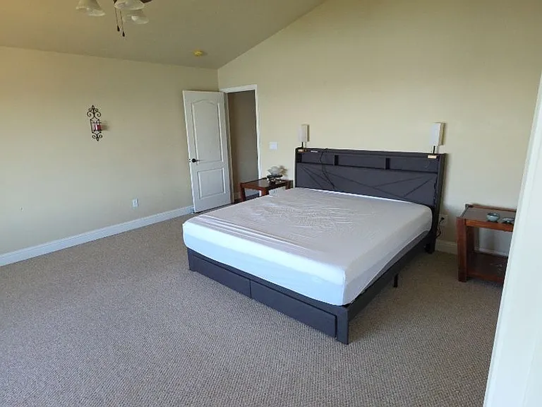 8115 Mountain Crest Dr — Photo 11