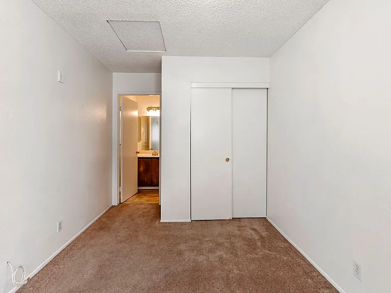 Apartment Building in North Park — Photo 9