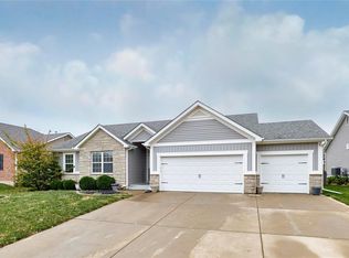 2732 Defender Dr, Wentzville, MO 63385