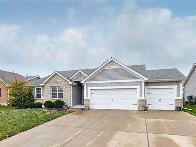 2732 Defender Dr, Wentzville, MO, 63385