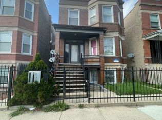 4146 W Cermak Rd, Chicago, IL 60623