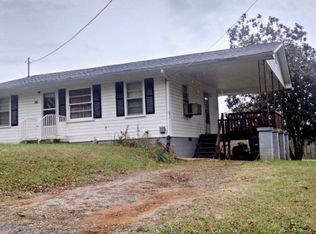 333 Oakwood St, Sparta, TN 38583