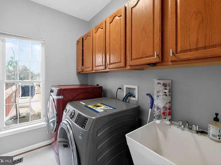 11433 Seneca Forest Cir — Photo 47