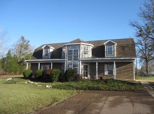 163 Ben Christopher Rd, Columbus, MS 39702