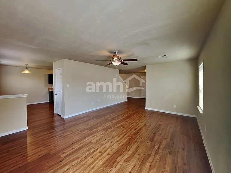 5923 Stockholm Ct — Photo 5