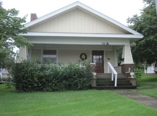504 E Delaware St, Fairfield, IL