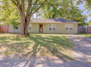 168 Hauser Ct S, Hope, IN 47246