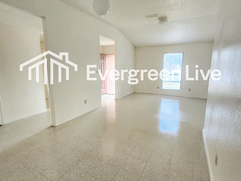1323 San Felipe Ct — Photo 6